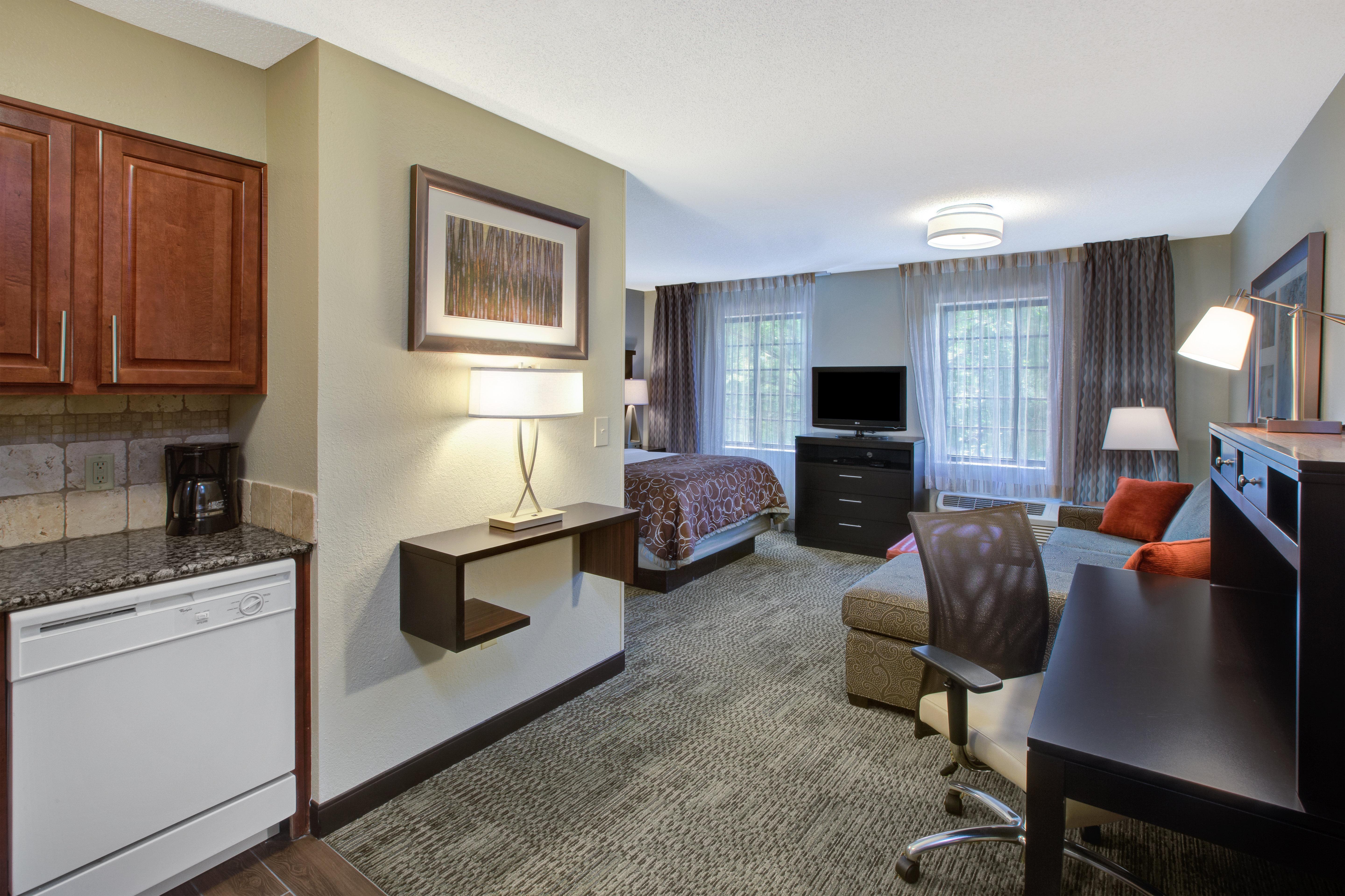 Staybridge Suites Louisville - East By Ihg Exteriér fotografie