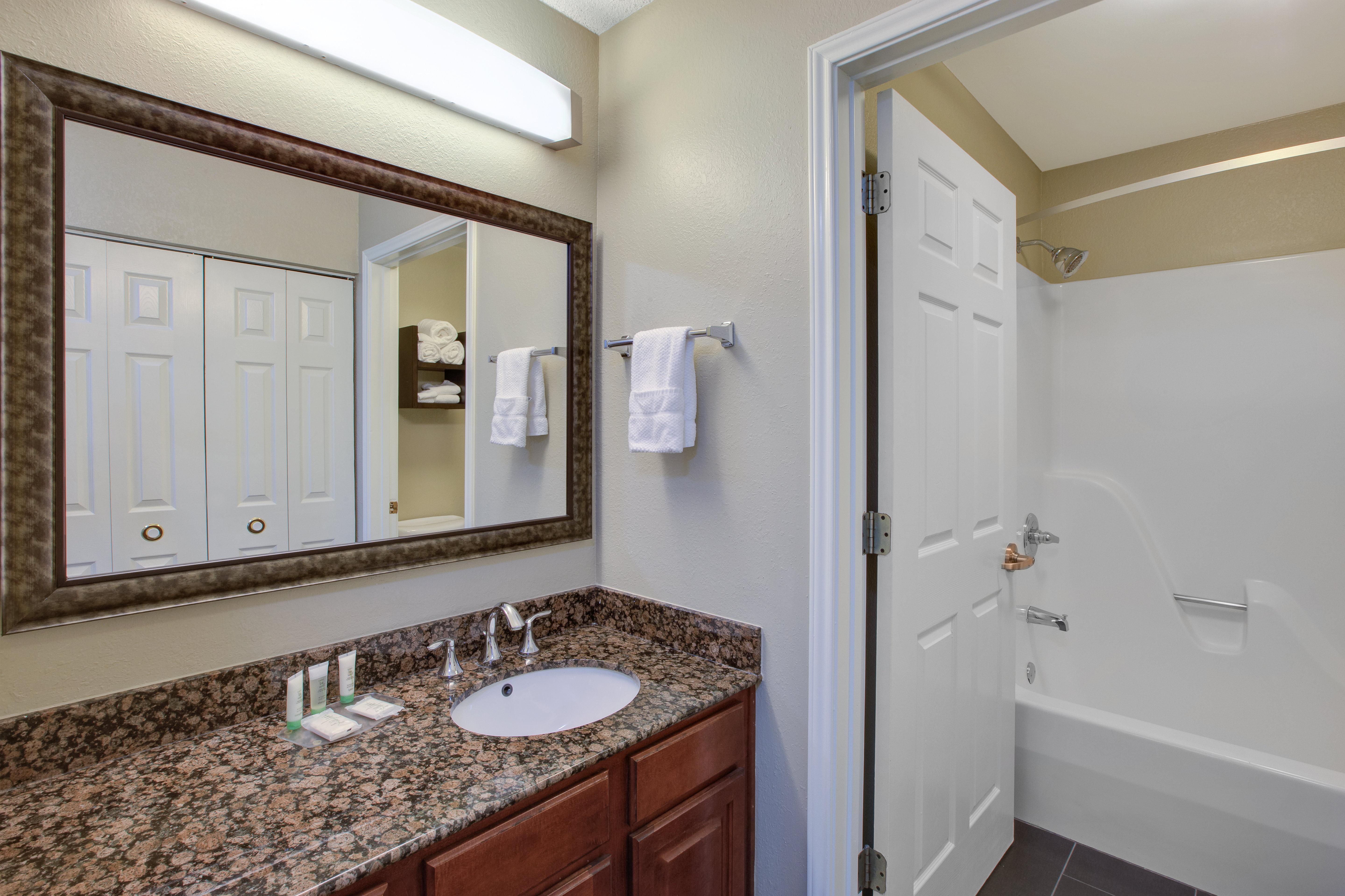 Staybridge Suites Louisville - East By Ihg Exteriér fotografie