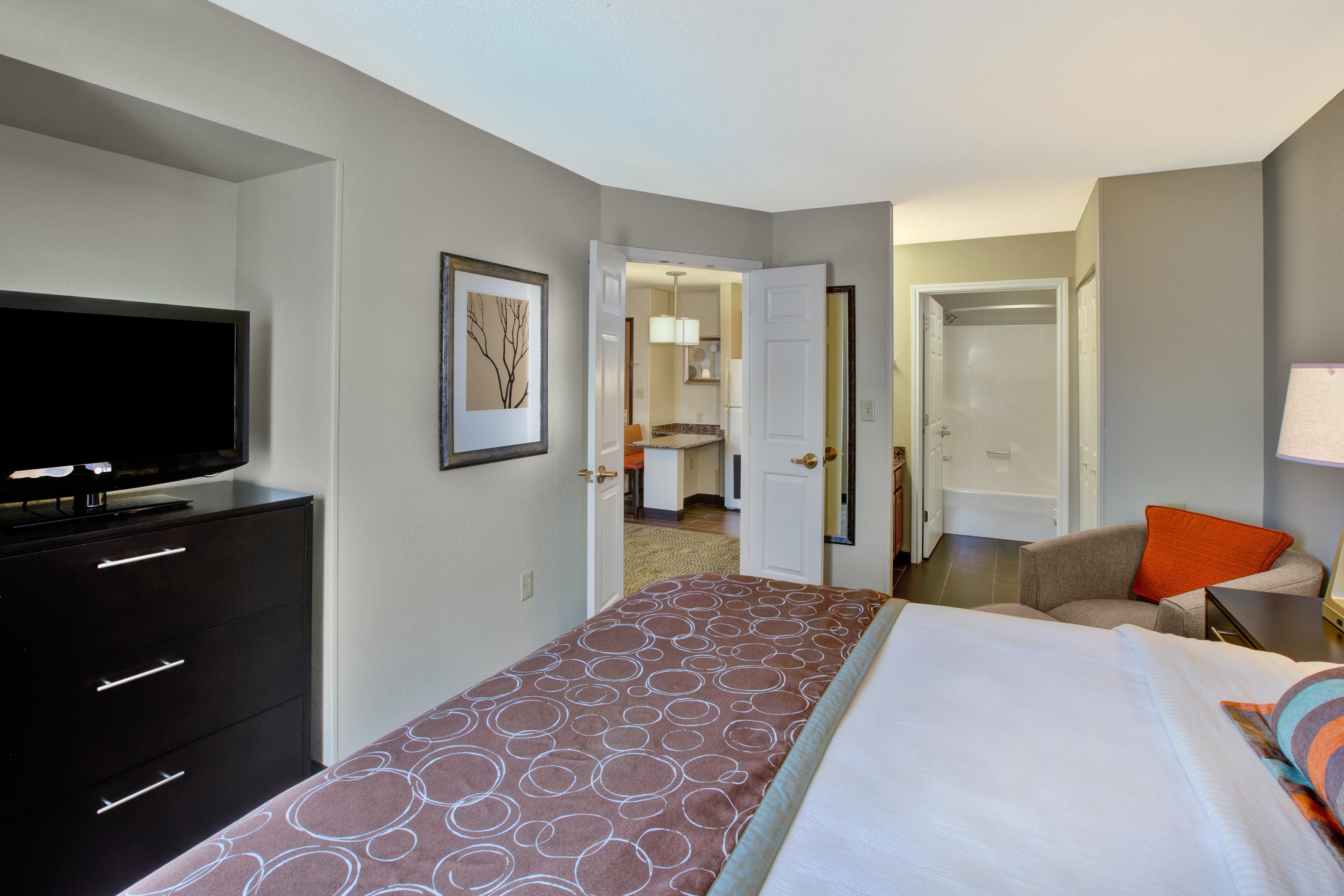 Staybridge Suites Louisville - East By Ihg Exteriér fotografie