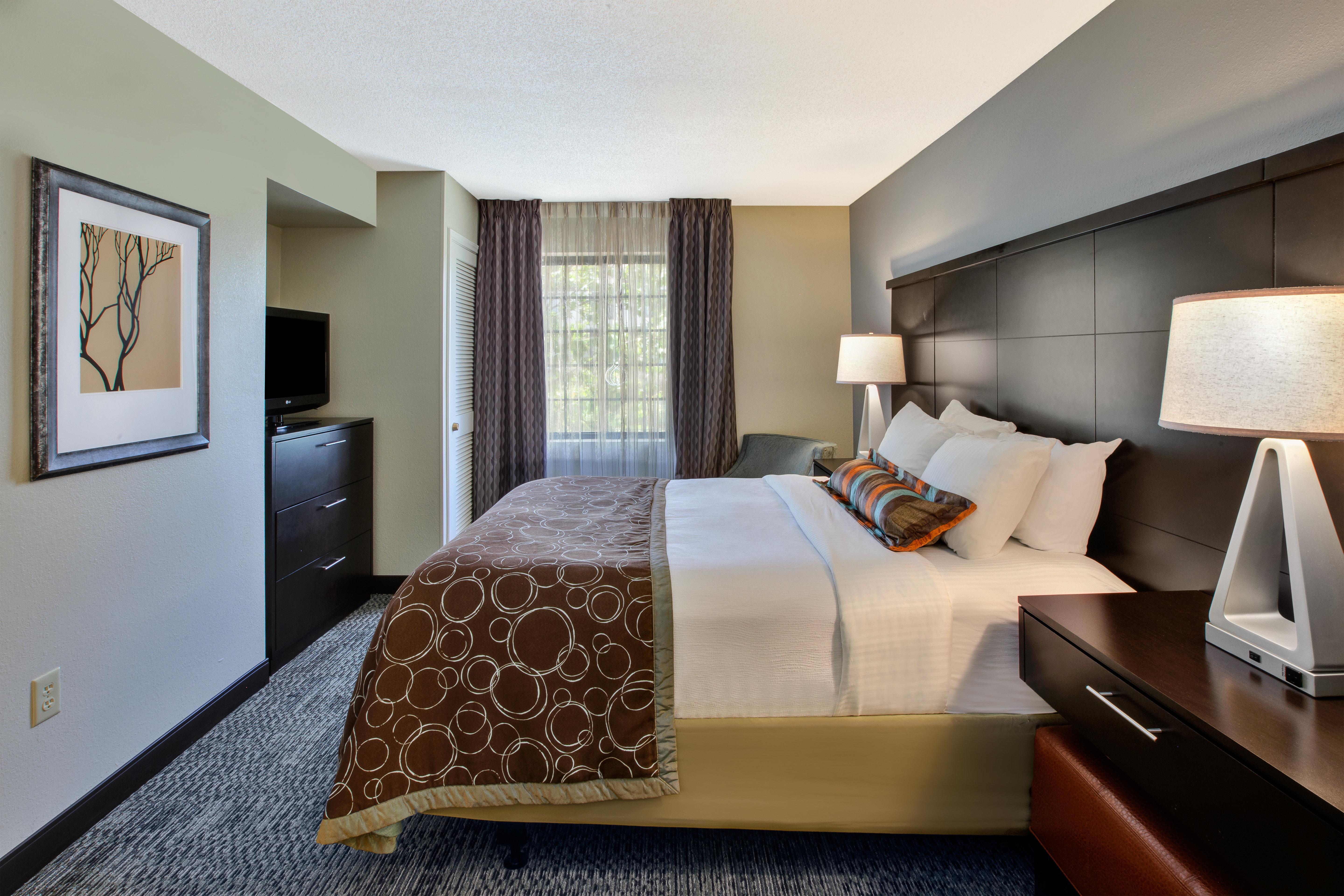 Staybridge Suites Louisville - East By Ihg Exteriér fotografie