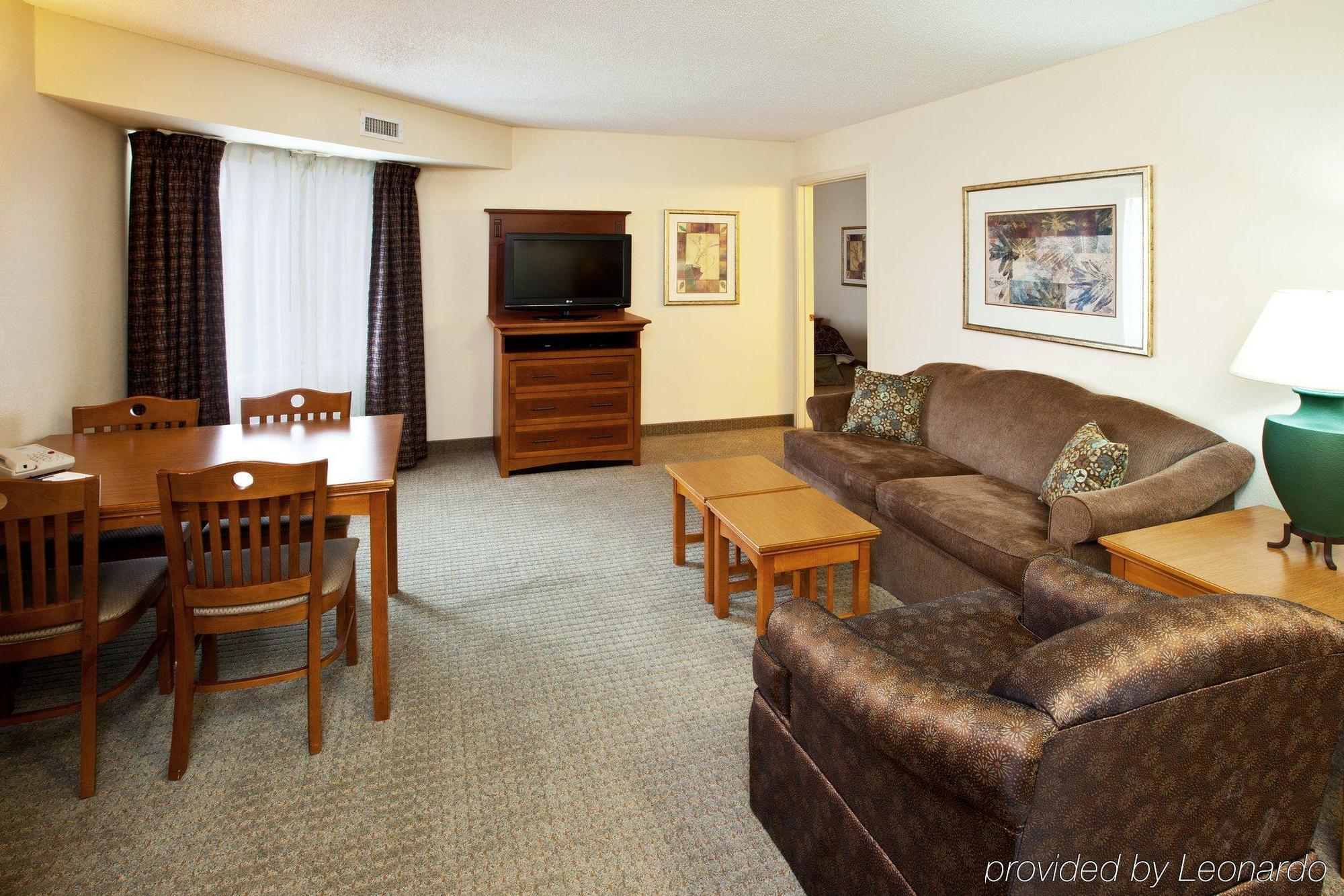 Staybridge Suites Louisville - East By Ihg Pokoj fotografie